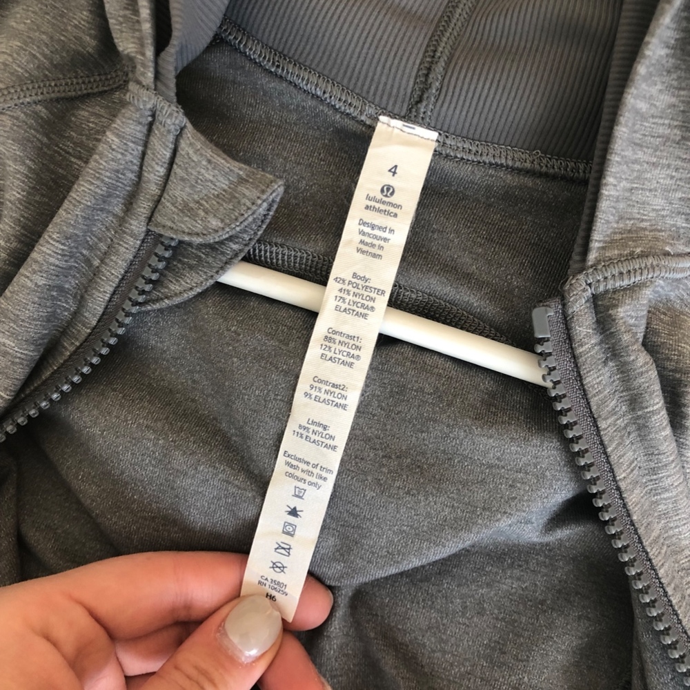 Lululemon Practice Jacket - Picture 3 of 4